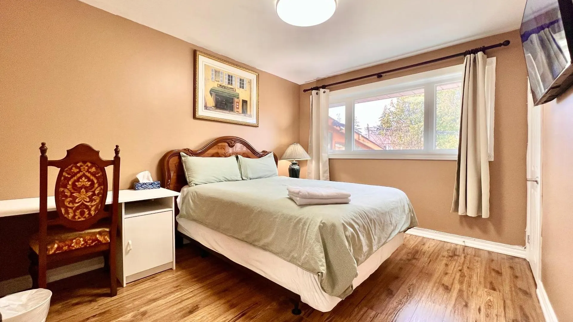Séjour chez l'habitant Newly Renovated Detached Home Near Finch Subway Station Toronto Canada