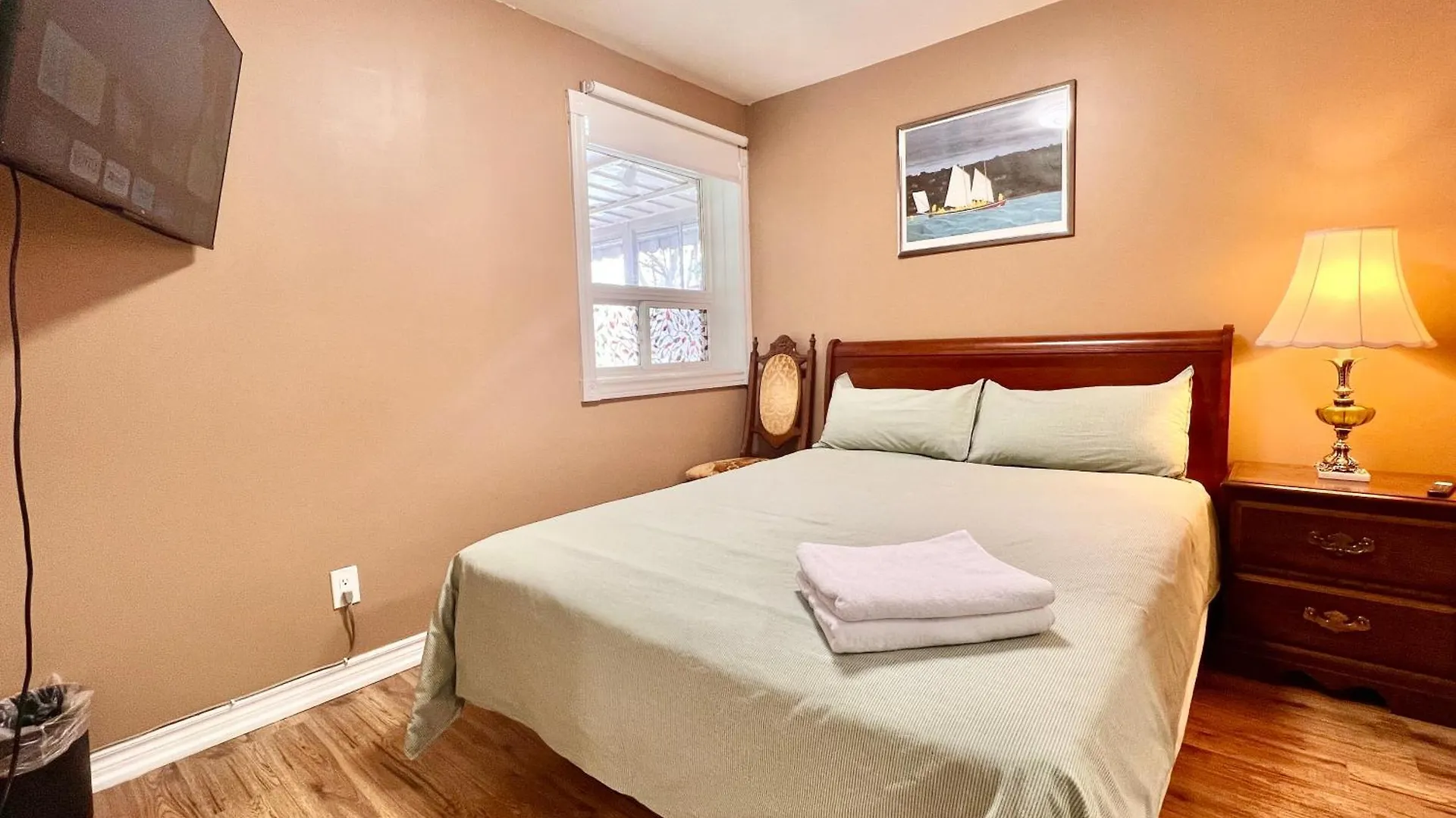 Newly Renovated Detached Home Near Finch Subway Station Toronto Séjour chez l'habitant